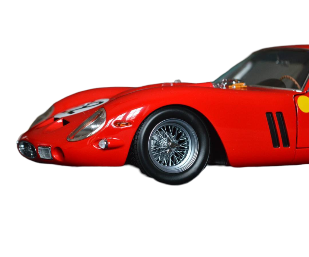 KKyosho Ferrari 250 GTO 1962 Le Mans model in 1/18 scale, detailed die-cast replica with accurate paintwork, engine, and interior features